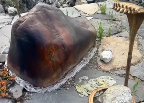 Auden Col Trek Package